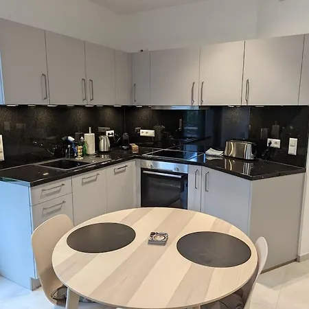 1br In New Building With Garage+balcony Luksemburg